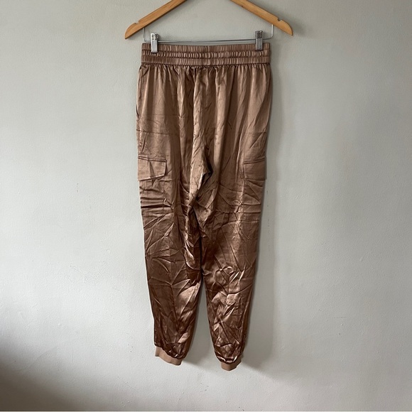 Cami NYC Elsie Silk Jogger Pant in Beechwood Size XXS NWT - Picture 8 of 8